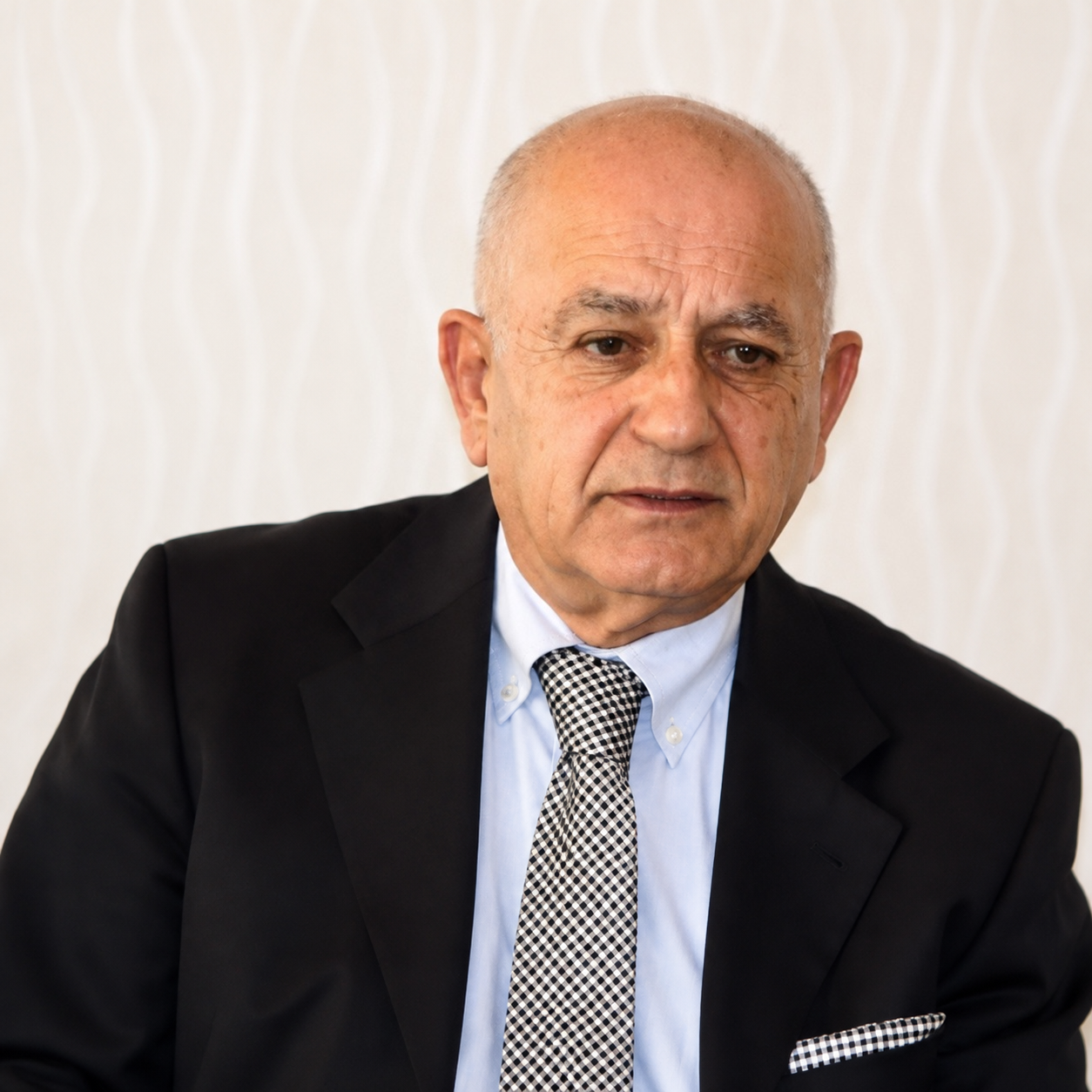 Mustafa G&uuml;l