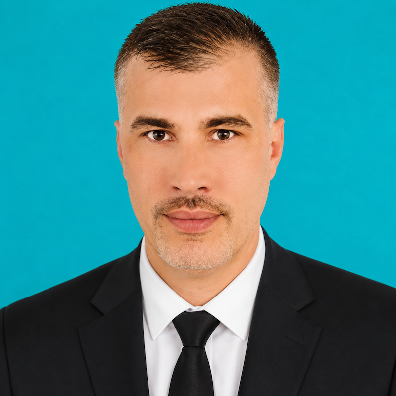 &Ouml;zdemir PASİNLİ